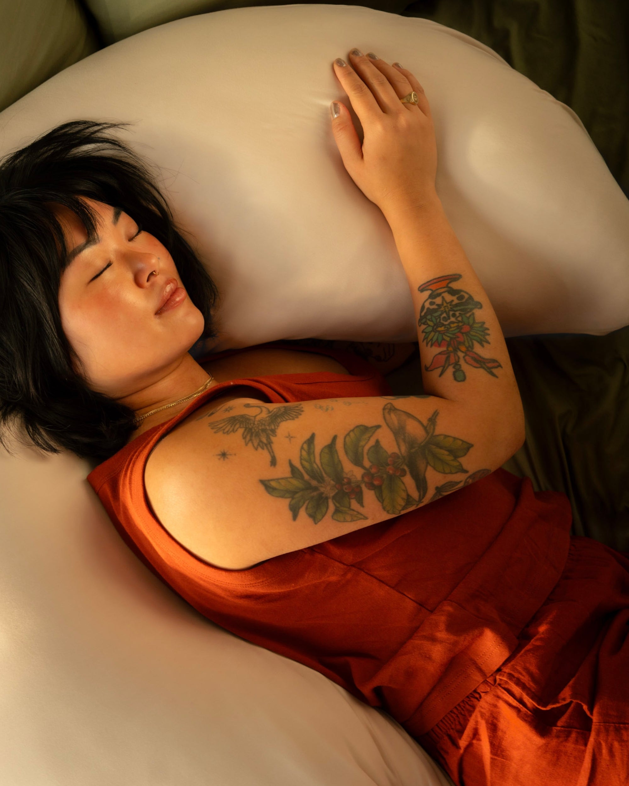 the sumi sleep pillow