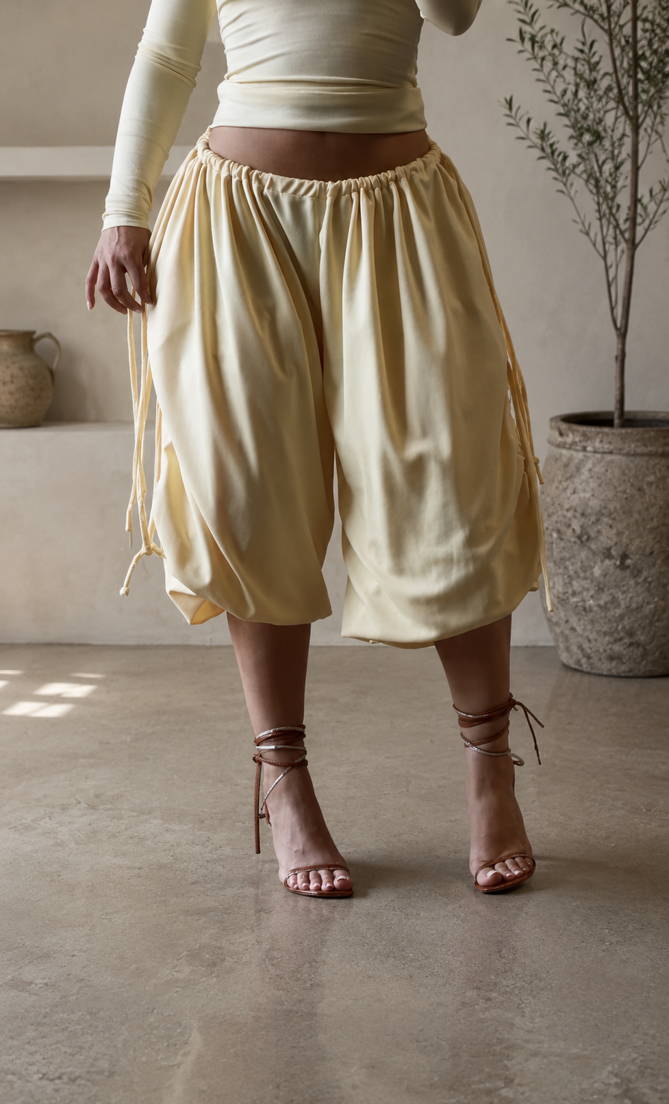 The Limitless Pants - Buttery Yellow
